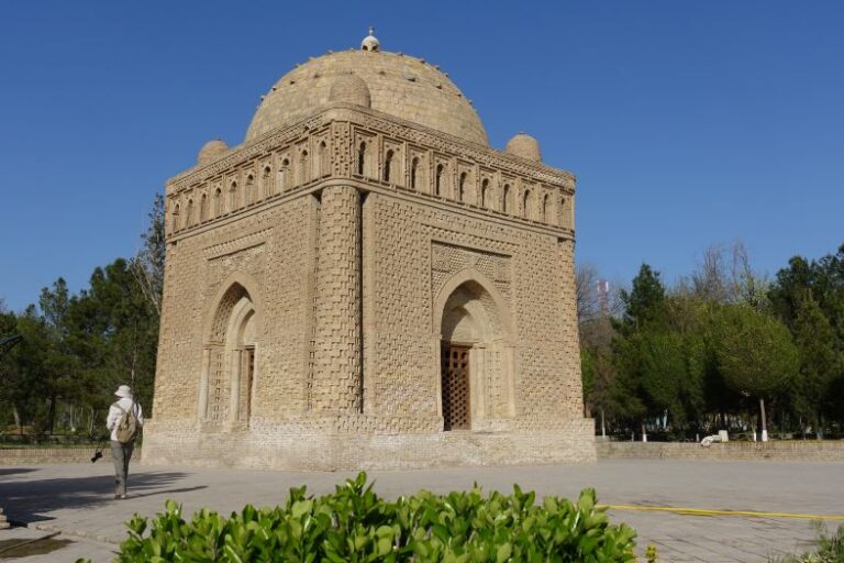 El mausoleo de la dinastía samánida.